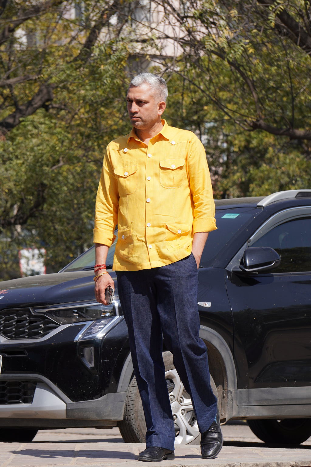ROYYD Linen Hunting Shirt with Denim Trousers