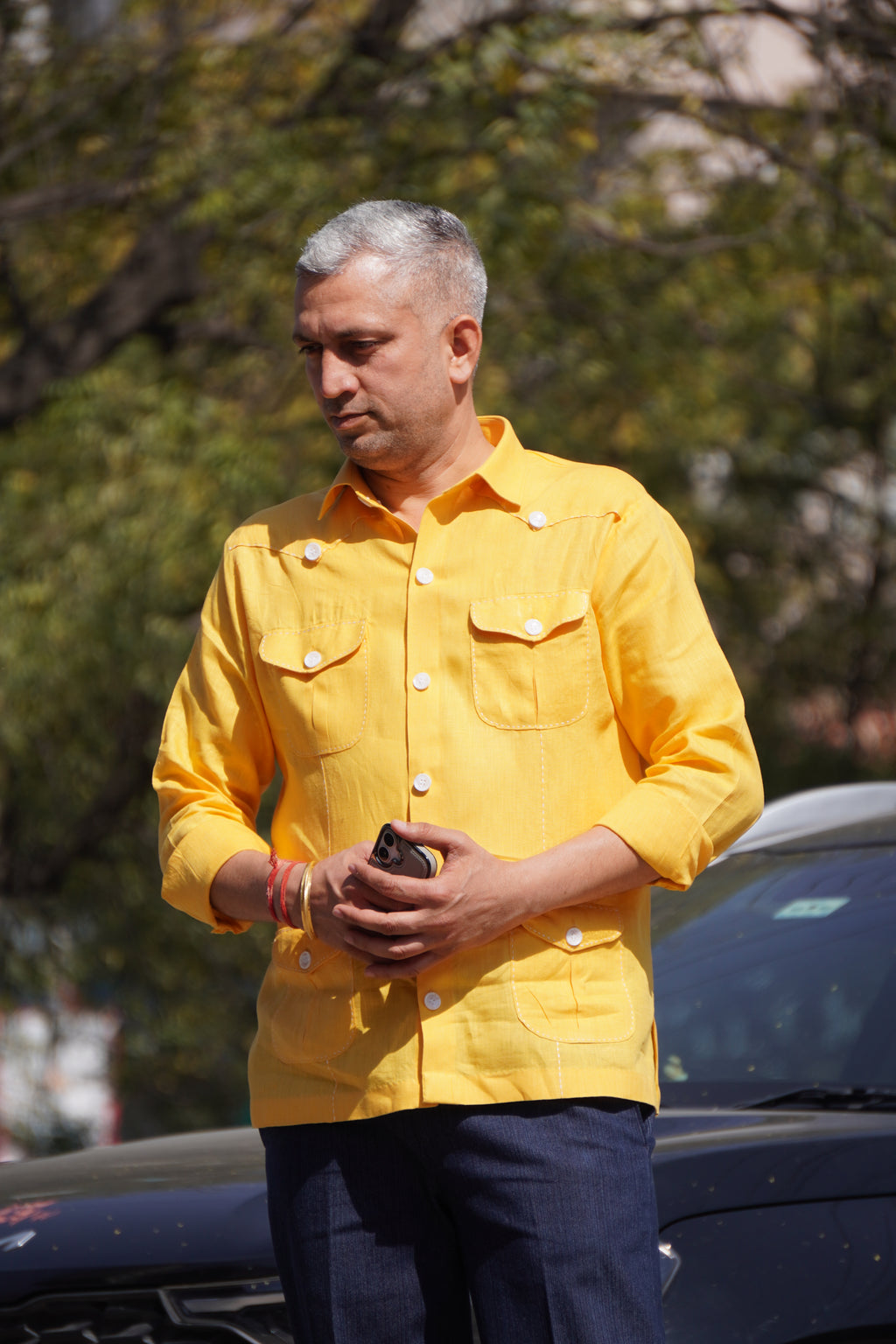 ROYYD Linen Hunting Shirt with Denim Trousers