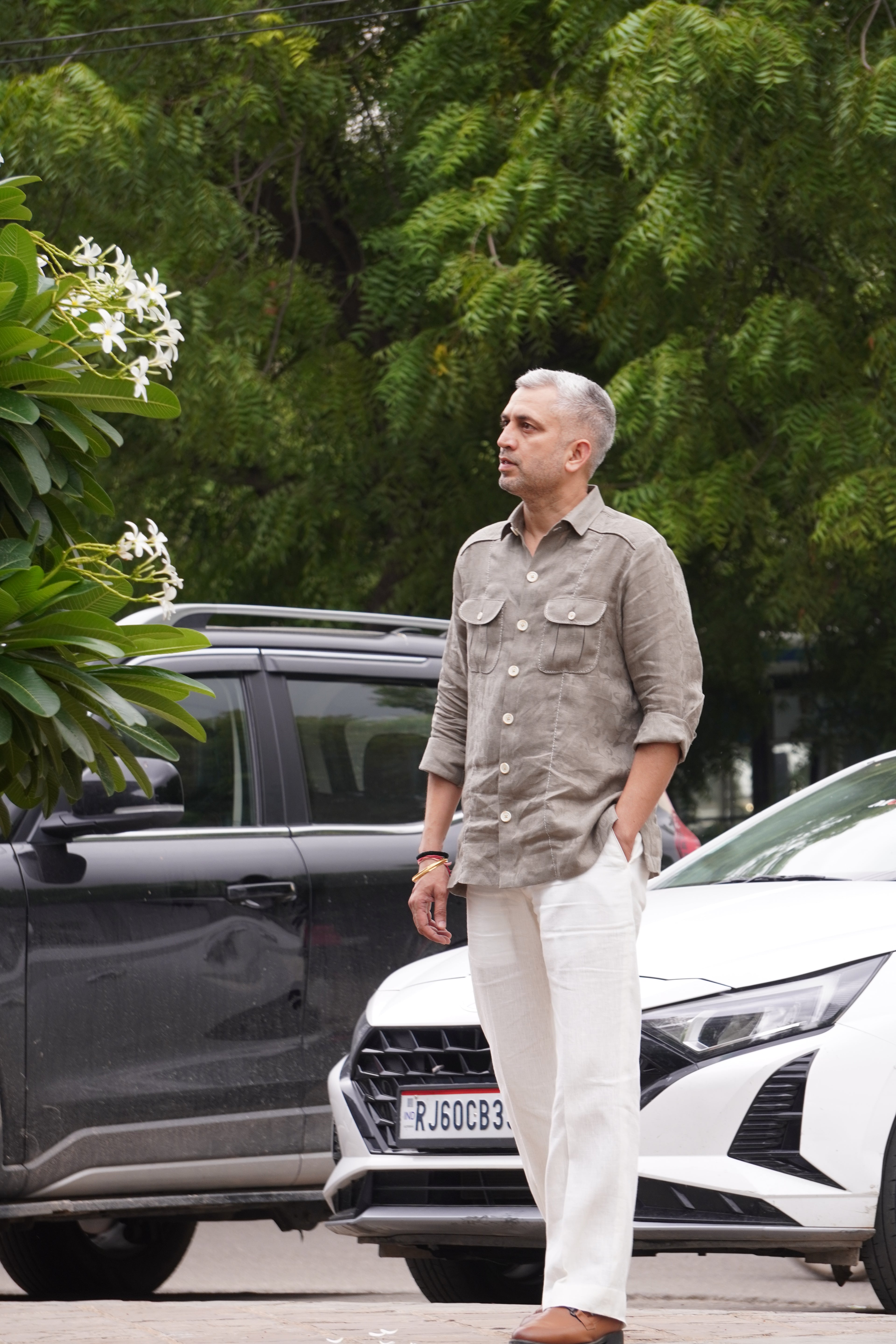 ROYYD Olive Green Linen Hunting Shirt with Linen Trousers